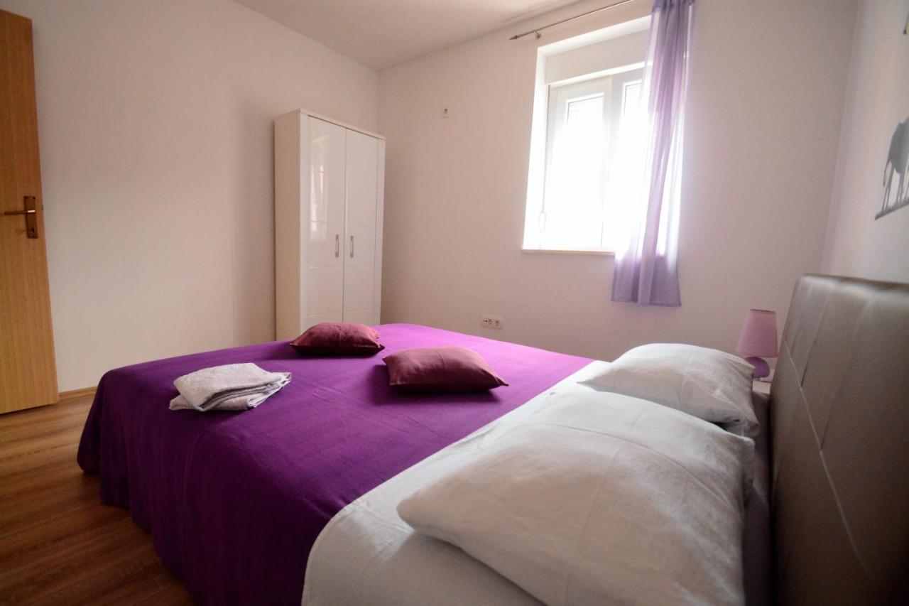 Kala&Tina apartments Podstrana Bagian luar foto
